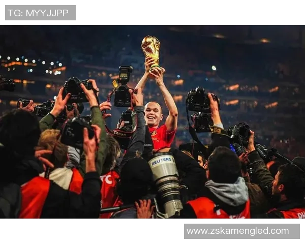 西班牙足球巨星托的辉煌历程与传奇瞬间回顾