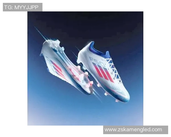 足球明星亲身体验的足球鞋背后的故事与传奇