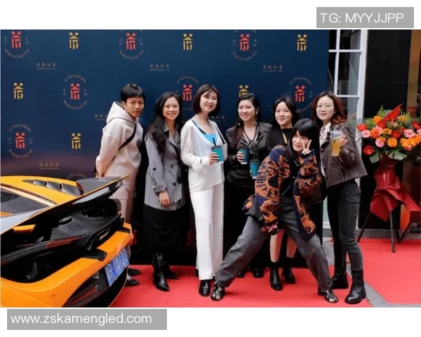 足球明星倾情出演广告视频展现激情与魅力引领潮流新风尚